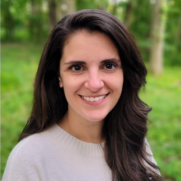 Dr Julie Christensen headshot.
