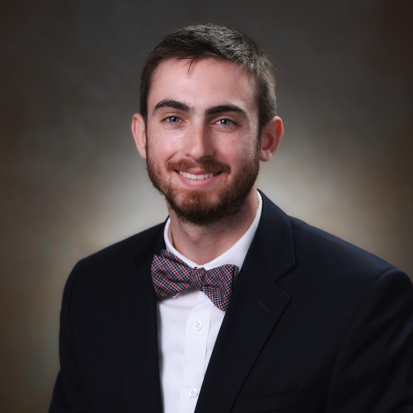 kyle ahonen headshot.