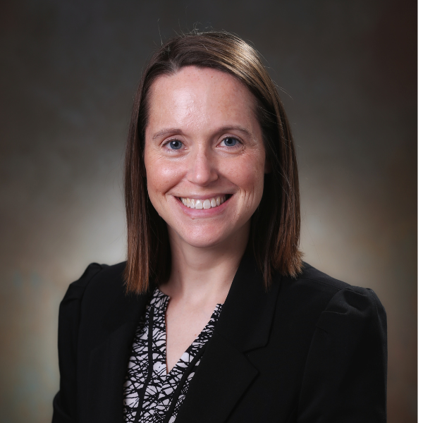 darci evans headshot.