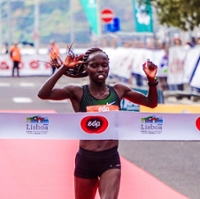 Woman marathon runner