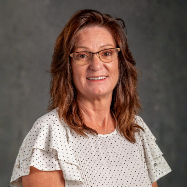 Liz Stanton headshot.