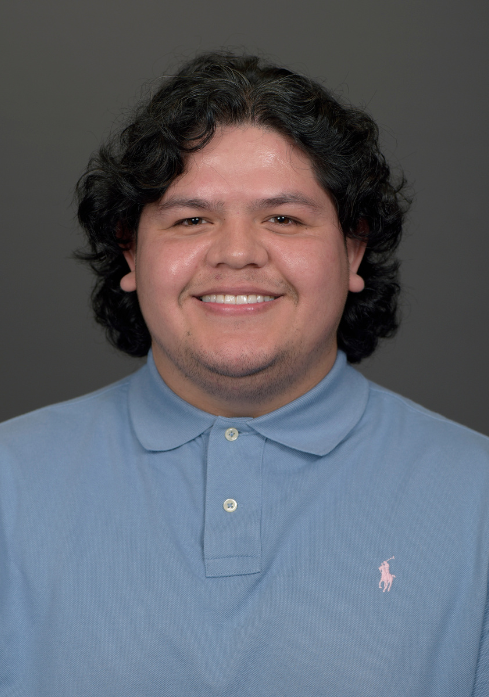 Enrique Romero headshot.